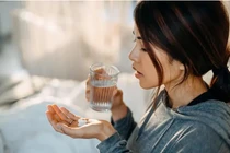 Men tiêu hóa và men vi sinh có dùng kéo dài được không?