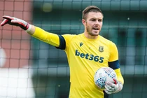 MU chuyển nhượng khẩn cấp trong tình huống xấu nhất