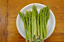 Loại "rau hoàng đế" vừa tăng cường sinh lý vừa tốt cho tim mạch