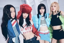 Ôm vé BlackPink, kiếm lời từ "thần tượng" không dễ!