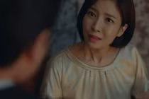 Vợ trẻ tức nghẹn khi nhận được ảnh giường chiếu của chồng với phụ nữ 3 con, sồ sề