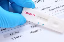 Hà Nội: 3 trường hợp dương tính test nhanh không mắc COVID-19
