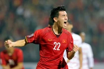 Tiến Linh thừa nhận khó cạnh tranh với Công Phượng, Anh Đức