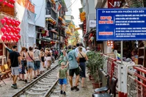 Hà Nội: Không giới thiệu tour đến khu cà phê đường tàu