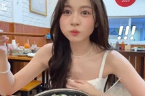 Nữ Youtuber Thái Lan ăn phở xuýt xoa "không thể ngừng ăn" gây bão mạng