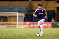 Không đấu Thái Lan, Đoàn Văn Hậu sang Hà Lan ký hợp đồng