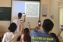 Sinh viên ĐH Luật hoang mang khi trường áp dụng hình thức điểm danh 4.0