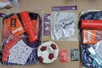 Có gì bên trong túi quà BTC World Cup 2022 tặng khách?