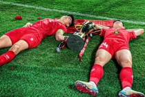 Tuyển thủ Việt Nam ăn mừng sau chức vô địch AFF Cup ra sao?