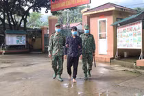 Bắt nhóm đối tượng đưa 3 thai phụ sang Trung Quốc để bán trẻ sơ sinh