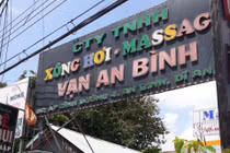 Điểm massage rẻ nhất vùng giáp ranh Sài Gòn, chiều cả tư thế 'bạo'