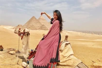 Nữ tiếp viên hàng không Việt gây ấn tượng chinh phục 82 quốc gia