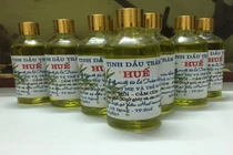 Làng tinh dầu tràm ở Huế cháy hàng vì tin đồn có thể phòng virus
