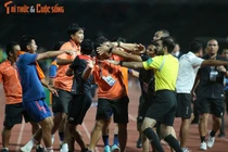 Hỗn chiến chung kết, Thái Lan và Indonesia đối mặt với án phạt nào?