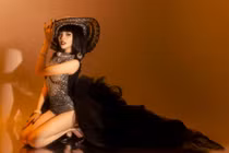 Cô gái Bắc Giang giống "quốc bảo nhan sắc Thái" là ai?