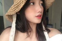 Gái xinh Đà Nẵng khoe góc nghiêng khiến dân mạng rần rần thả tim