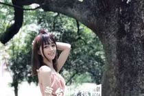 Nữ luật sư gây sốt với ngoại hình đẹp không kém các hot girl