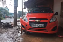 Cán bộ công an lái xe tông chết người sau khi uống rượu bia