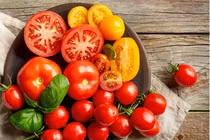 5 loại rau quả rẻ bèo, mẹ bầu ăn mỗi ngày tốt hơn uống vitamin