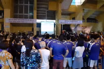 Nhận án phạt "treo sân", CĐV CLB Hà Nội gây bất ngờ vì lý do này