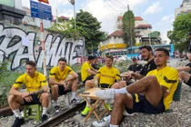 Đến Việt Nam, các cầu thủ Dortmund đã làm gì?