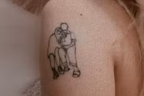 Yêu thương gia đình, người trẻ thể hiện qua từng hình xăm