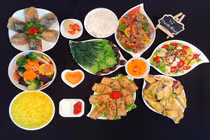 Mâm cỗ cúng Rằm tháng Bảy theo tư vấn của nghệ nhân