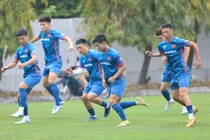 Vì sao HLV Troussier chưa chốt danh sách đội tuyển Việt Nam?