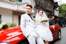 Nữ DJ đồng giới tung ảnh cưới đồng giới gây bão mạng là ai?