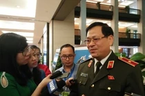 Hành trình bắt 8 kẻ liên quan vụ 39 người chết ở Anh qua lời kể của tướng Nguyễn Hữu Cầu