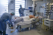 COVID-19 tới 6h sáng 9/3: Thế giới trên 449 triệu ca bệnh