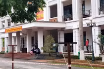 Vĩnh Phúc gấp rút lắp bệnh viện dã chiến chống dịch do virus corona