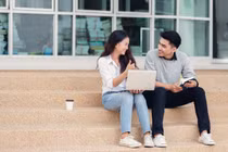 Mất 90% tình yêu vì hai hộp cốm ba trăm ngàn