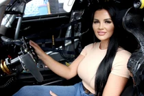 Nữ tay đua triệu phú rẽ hướng làm sao phim người lớn
