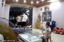 Chồng bạo hành vợ ở Bắc Kạn: 'Láo chồng mới đánh cho?'