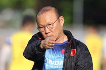 HLV Park Hang-seo bị VFF "ép" chỉ tiêu thế nào nếu nhận lương siêu khủng?