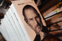 Elon Musk tiết lộ 9 cuốn sách có thể thay đổi cuộc đời bạn