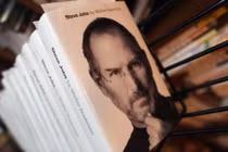 Elon Musk tiết lộ 9 cuốn sách có thể thay đổi cuộc đời bạn