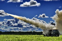 Căn cứ Mỹ ở Iraq bị nã pháo, Pantsir Nga khai hỏa đánh chặn "hộ"