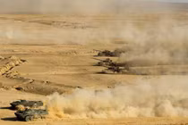 Nga bất ngờ điều 30 'siêu tăng' T-72B3M áp sát biên giới Afghanistan 