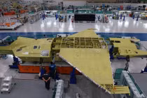 Tiêm kích tàng hình Hàn Quốc: Đứa con rơi của F-22 Raptor Mỹ