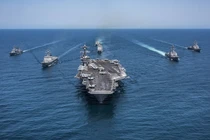 Sức mạnh vượt trội của tàu sân bay Mỹ vừa vào biển Đông