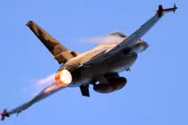 Israel bán tiêm kích F-16 giá rẻ, Việt Nam tốt nhất không nên mua