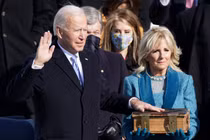 Những khoảnh khắc lắng đọng trong lễ nhậm chức của ông Joe Biden