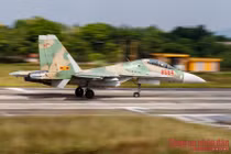 Làm chủ “Hổ mang chúa” SU-30MK2