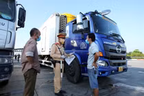 Hà Nội: Mẫu giấy tờ lưu thông trong thời gian giãn cách xã hội