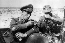 Khoảnh khắc năm mới trên những chiến trường đẫm máu nhất thế kỷ 20