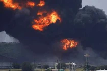 Cháy kho dầu tại Cuba: Thương vong tăng cao từng giờ
