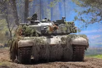 Ukraine nhận xe tăng PT-91 từ Ba Lan, sẵn sàng tổng tấn công Kherson?