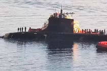 Hình ảnh tàu ngầm "sói biển" Mỹ trị giá 8 tỷ USD nát mũi vì va chạm ở Biển Đông